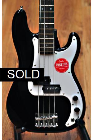 Squier Mini Precision Bass Black Squier Mini Precision Bass Black